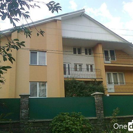 Domashnya Saduba Hotel Muncaci Exterior foto